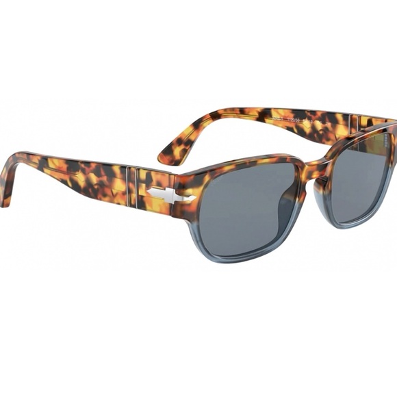 **SOLD** Persol Men’s Brown Tortoise-Opal Blue / Light Blue Rectangle Sunglasses - Picture 3 of 8